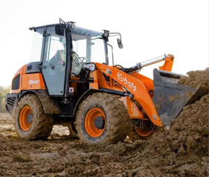 Retroexcavadora Kubota R640 Premium con Tracción en las 4 Ruedas, Motor Euro5/EPA, Equipo de Construcción de Alta Eficiencia, Sistema Hidráulico Robusto - Product Image 1