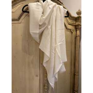 Bufanda de Pashmina Tejida a Mano en Estilo Leche, Larga y Elegante - Product Image 2