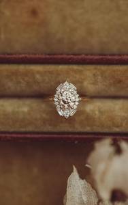 Único Vintage Cluster Ring Snowflake Halo Ronda Pera Taper Baguette Moissanite Anillo de bodas Plata esterlina - Product Image 2