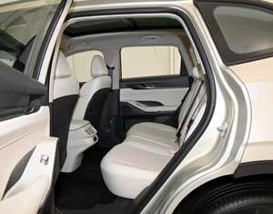 รถ SUV ปี 2025 เครื่องยนต์เบนซิน 2.0T เทอร์โบ ระบบขับเคลื่อน 4 ล้อ เกียร์อัตโนมัติ 5 ประตู 5 ที่นั่ง พื้นที่ภายในกว้างขวาง นำเข้าจากญี่ปุ่น - Product Image 5