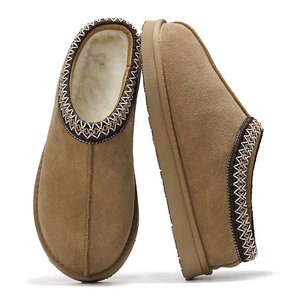 Wholesale Unisex Fleece Towel for <b>Slippers</b> Quick Dry Breathable Comfortable Best Material Light Weight for Spring. - Product Image 1