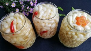 Puerros pequeños recogidos generalmente en Tet Holiday con Chung Cake Precio bajo Producto caliente en vacaciones - Product Image 4