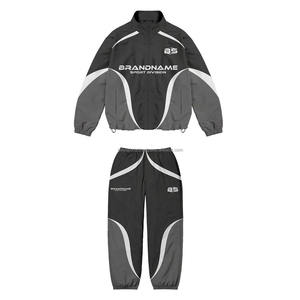 ชุดวอร์มไนลอนกันลมสำหรับผู้ชายชุดวอร์มผ้าไนลอนโพลีเอสเตอร์น้ำหนักเบากันน้ำโลโก้ออกแบบได้ตามต้องการขนาดพิเศษ - Product Image 3