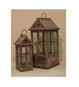 Candelabro de madera y vidrio con forma de cabaña única, fabricante de candelabros de madera de alta calidad para decoración navideña - Product Image 1