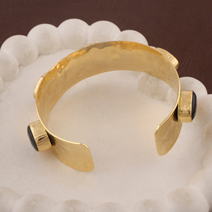 Brazalete de moda para mujer, pulsera ajustable de labradorita de fuego azul natural, banda de textura martillada chapada en oro de 18K, brazalete ancho - Product Image 6