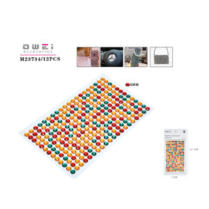 Petits autocollants décoratifs colorés de diamant - Product Image 1