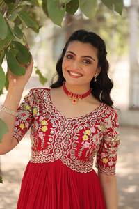 Designer indien 3 pièces ensemble traditionnel évasé Kurti pantalon Dupatta Readymade Salwar Kameez fête festive femmes pakistanais ethnique - Product Image 2