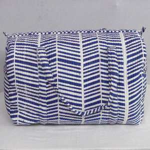 Sac de sport élégant écologique à motif rayé Weekender Trousse à cosmétiques Tissu en coton imprimé bloc à la main Fermeture à glissière - Product Image 3