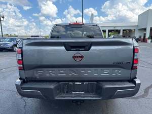 USED 2024 Frontier PRO 4X Crew Cab AWD Dark ACC Fabric Seats IN Good Condition Ready To <b>Drive</b> - Product Image 3