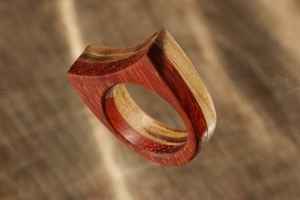 แหวนโอปอลหลากสีลายกาแล็คซี่ไม้แฟชั่นสำหรับผู้หญิงแหวนหมั้นไม้คลาสสิกสีไม้กันน้ำ - Product Image 3