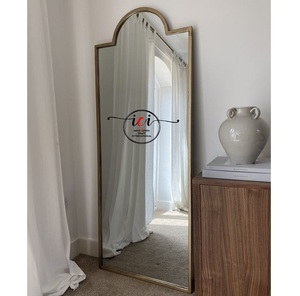 Espejo de pared moderno en forma de D Metal único decorativo texturizado venta a granel para decoración del hogar diseño único - Product Image 1