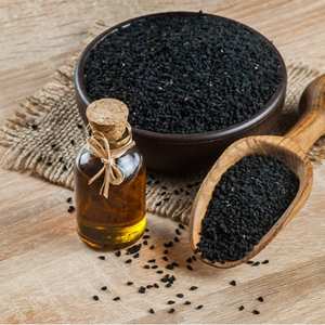 Poivre noir de qualité supérieure (entier et moulu), arôme élevé, épices de qualité d'exportation à saveur audacieuse pour une utilisation culinaire et industrielle - Product Image 1