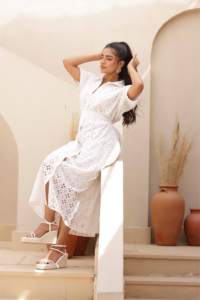 Vestido Midi de mujer blanco Crypus bordado algodón Schiflli con cinturón estilo Streetwear para vacaciones de verano - Product Image 5