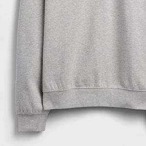 เสื้อสเวตเชิ้ตคอกลมสำหรับผู้ชาย สวมใส่ได้ทุกวัน ผลิตจากวัสดุคุณภาพสูง พร้อมโลโก้ที่ปรับแต่งได้ และดีไซน์เรียบง่าย ตะเข็บเย็บคุณภาพพรีเมียม - Product Image 3