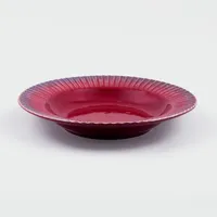 Assiette à pâtes en céramique bordeaux de luxe de 9,5 pouces, bords dorés, style moderne et luxueux, faite à la main, non toxique, écologique, durable, passe au lave-vaisselle