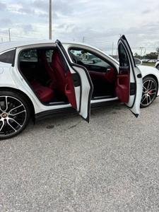 Usado cuidadosamente 2022 P-orsche Panamera 4dr Sedan AWD - Product Image 6