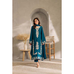 Ensemble vintage 3 pièces : chemise brodée, dupatta en mousseline de coton et pantalon pour le printemps/été - BI-C-4567 - Product Image 3