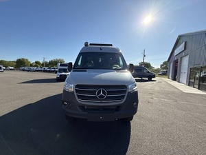 MEJORES OFERTAS DE SUBASTA PARA LOS NUEVOS Y MODERNOS Autocaravanas T-h-o-r S-a-n-c-t-u-a-r-y 24C 2025, LISTAS PARA ENVÍO - Product Image 6