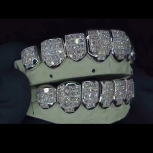 925 dientes de plata Grillz Iced out Moissanite Princess Cut Diamond Grillz dientes joyería fina hombres Hip Hop personalizado Grillz para hombres - Product Image 2