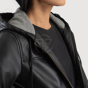 Sweat à capuche en cuir pour femme au design élégant avec une forme élégante, un aspect haut de gamme, un logo frontal, des caractéristiques coupe-vent et écologiques - Product Image 6