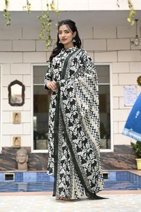 Kurta décontractée pour femme en coton indien et pakistanais, coupe ample, brodée, style Leheriya, longueur au sol, avec manches trois-quarts, provenant d'Inde - Product Image 6