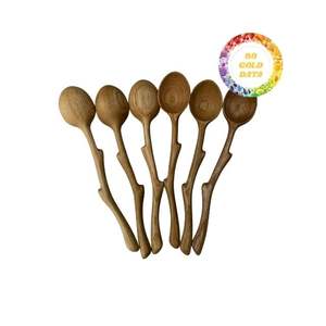 Juego de cuchara de madera natural hecha a mano para cocinar, servir y comer, utensilios de cocina ecológicos para uso diario en la cocina - Product Image 1