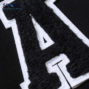 แจ็คเก็ตเบสบอลแบบ Letterman สำหรับผู้ใหญ่ พร้อมป้ายปัก คอตั้ง ตัวเสื้อทำจากผ้าขนสัตว์ แขนเสื้อทำจากหนังแท้ สำหรับผู้ชาย - Product Image 6