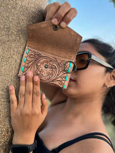 Gran oferta, estuches para monedas cambiantes de tamaño pequeño hechos a mano con herramientas manuales, elegantes carteras de cuero tallado occidental con múltiples usos con llaveros - Product Image 5