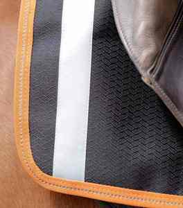 Couvertures pour chevaux personnalisées, directement de l'usine, imperméables, respirantes, de qualité supérieure, durables, pour l'équitation. - Product Image 5