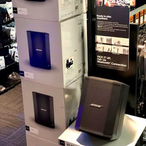 ลำโพง Bose S1 Pro+ ของแท้ใหม่ ราคาคุ้มค่า ระบบเสียง PA ออลอินวัน ไร้สาย ปรับตำแหน่งได้หลากหลาย เล่นได้นานสูงสุด 11 ชั่วโมง - Product Image 1