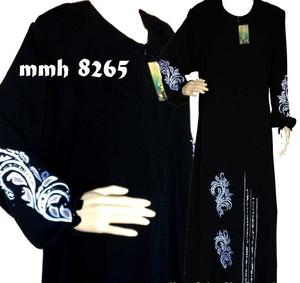 Abaya noire avec broderie de style exceptionnel, idéale pour les femmes musulmanes de Dubaï - Product Image 1