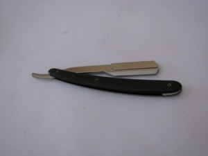 Maquinilla de afeitar desechable con logotipo personalizable para barbería, herramienta de afeitado de pelo con mango de plástico de una sola hoja de acero inoxidable duradero - Product Image 6