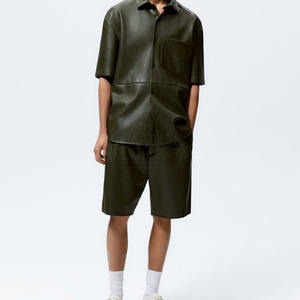 Pantalones Cortos de Cuero Suave para Hombre con Tela Premium, Movimiento Fácil, Frescura y Comodidad, Perfectos para Moda Casual y Actividades al Aire Libre - Product Image 2