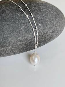 Collar con colgante de perla de agua dulce, cadena de satélite blanca, minimalista, plata de ley 925, piedra de nacimiento de junio, inocencia - Product Image 3