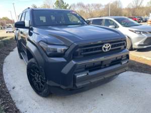 Toyota 4-Runner SR5 2025 Usado en Buen Estado - Product Image 2