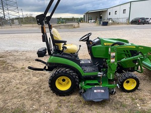 Johhn Deere 1025R Tractor 25 HP Diesel <b>Walking</b> Farm <b>Machine</b> with Front Loader - Product Image 3