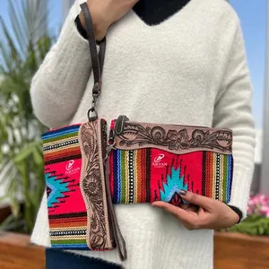 New Western Vintage Style Hand Tooled Leather Saddle Blanket Wristlet Clutch Hot Selling Hand Tooled Stitched Purse Women Wallet