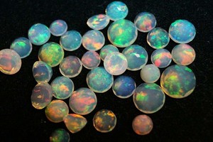 Superbe pierre précieuse d'opale éthiopienne personnaliser la taille forme ronde arc-en-ciel flashy gemmes d'opale éthiopienne à facettes cadeau de pierre d'opale pour elle - Product Image 5