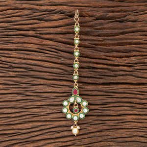 Impresionante y exclusiva colección de antiguos Meenakari Tikka con baño de oro 216408 EN LA India - Product Image 1