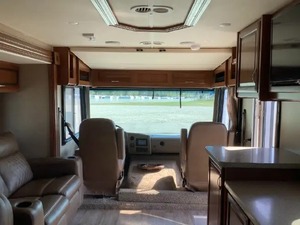 Remolques de Viaje Usados Fleetwood Flair 31W de 2017 - Product Image 4