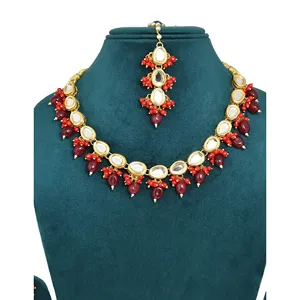 Ensemble de collier Kundan avec perles rouges, bijoux de mariée de luxe plaqués or 24 carats pour mariage - Product Image 2