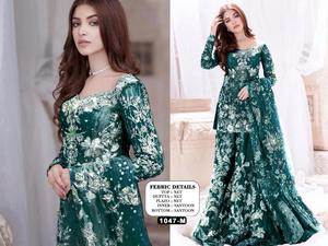 Salwar Kameez de Alta Calidad con Bordado Propio, Estilo Pakistaní, para Bodas, Fiestas y Actividades al Aire Libre - Product Image 5