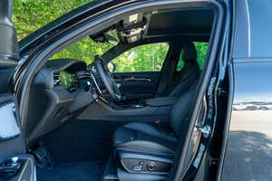 Estado Limpio Usado 2024 Maserati Grecale Modena - Product Image 2