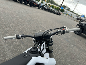 Disponible dès maintenant - Motocross FC 450 Rockstar Editions 2024 - Product Image 4