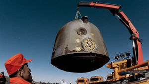 <span class=keywords><strong>Grue</strong></span> montable <span class=keywords><strong>sur</strong></span> <span class=keywords><strong>remorque</strong></span> fiable SPK12000 6,8T, idéale pour les petites exploitations agricoles et les services de réparation d'urgence - Product Image 4