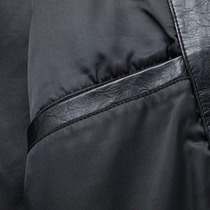 Veste universitaire vintage pour homme en cuir véritable de haute qualité avec col montant, design à capuche, ceinture longue noire teinte - Product Image 4