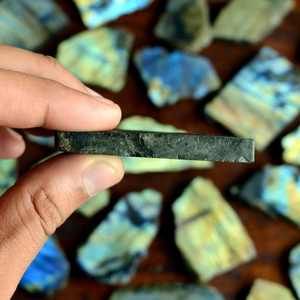 Losa de labradorita de Fuego Azul múltiple, rebanada de cristal Flash de espectro completo, labradorita de arco iris de Madagascar, cristal curativo, piedras preciosas sueltas - Product Image 4