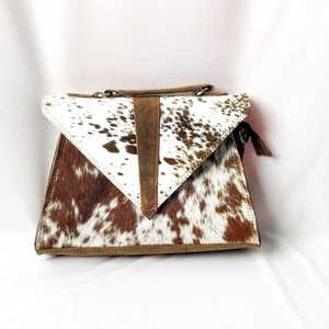 Stylish & Durable Handcrafted Cowhide Leather Satchel Bags for Women Custom High Quality Genuine Leather Crossbody Shoulder Bags - Product Image 1