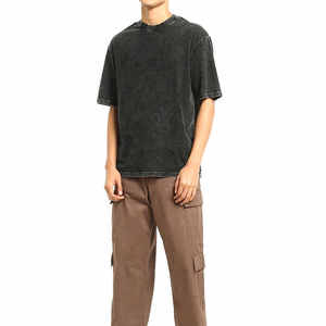 เสื้อยืดโอเวอร์ไซส์ผู้ชาย แขนสั้น คอกลม สีดำล้วน ผ้าฝ้าย ล้างสีแบบแอซิดวอช ทรงลำลอง ผ้าเจอร์ซีย์ถัก - Product Image 1