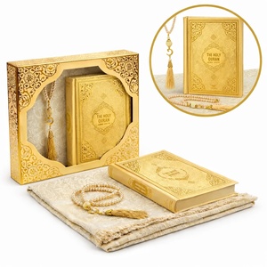 Ensemble cadeau islamique de luxe avec tapis de prière, perles de tasbih, Coran en arabe et en anglais, cadeau pour le Ramadan, l'Aïd, le Hajj, l'Omra, 4 couleurs - Product Image 4